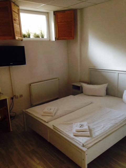 Airport Hostel ฮอลเบิร์กมูส ภายนอก รูปภาพ